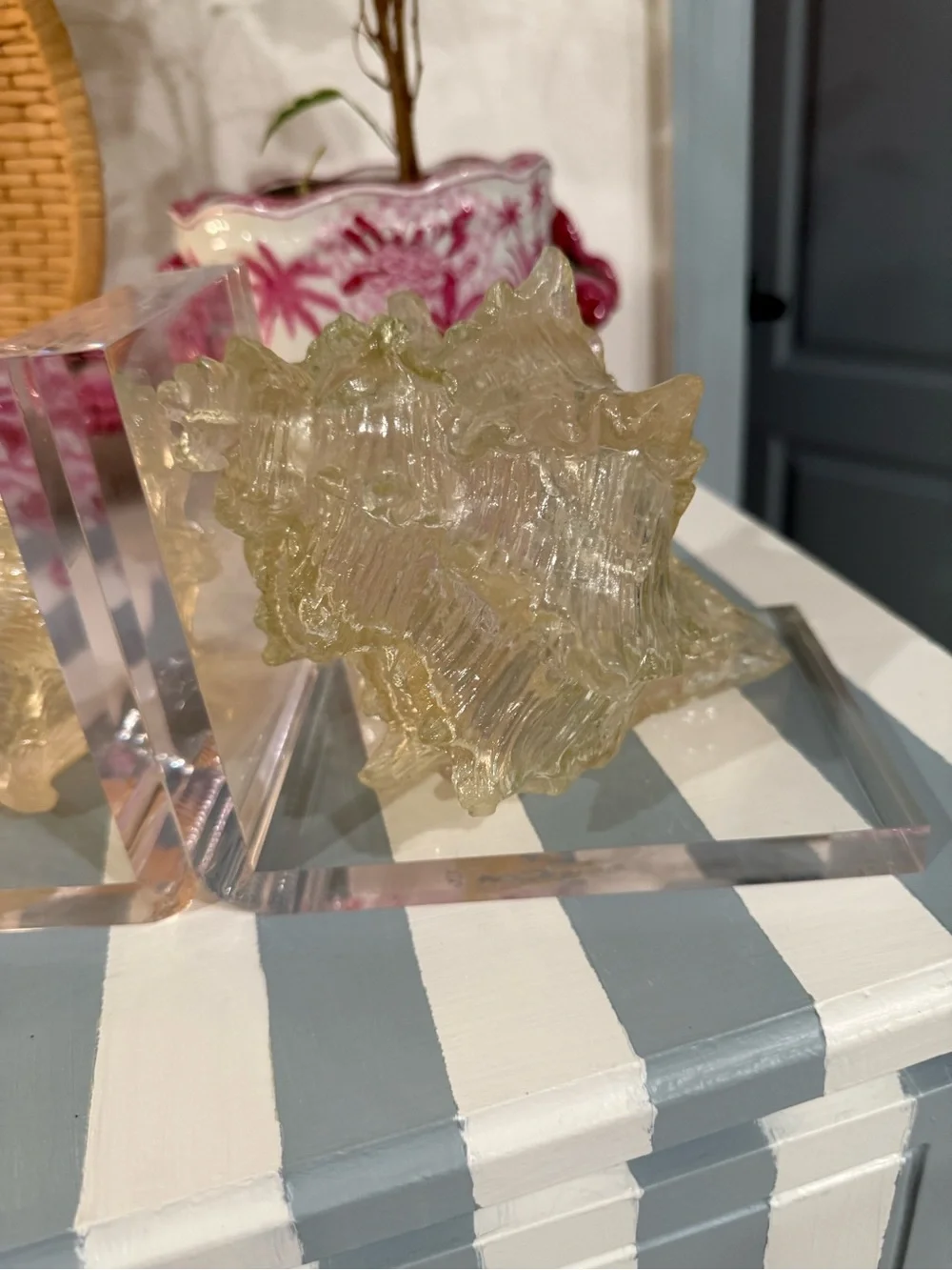 Pair of Decorative Lucite Bookends with lucite shells